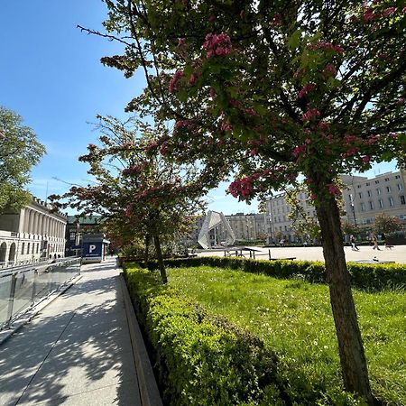 Apartamenty Pl. Wolnosci 6 Poznan Bagian luar foto