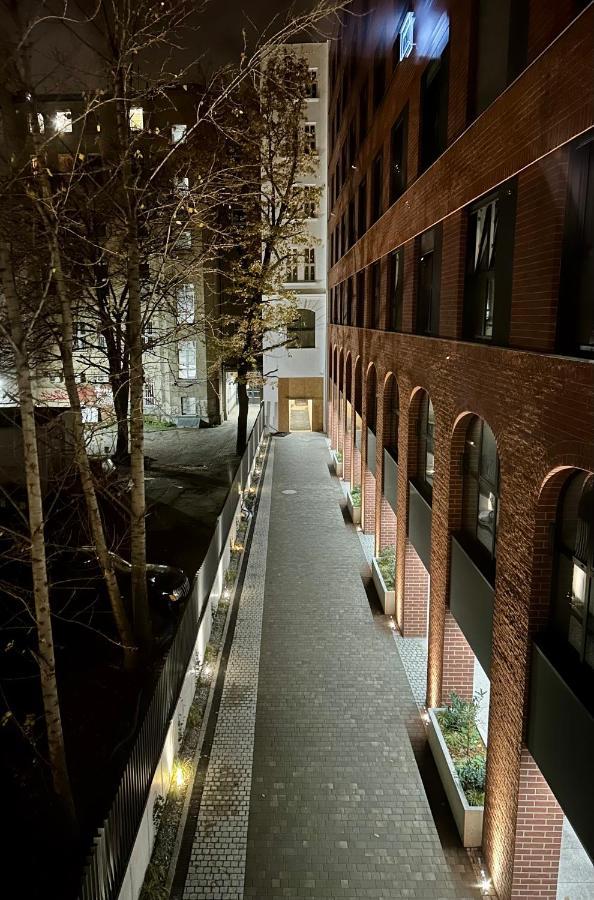 Apartamenty Pl. Wolnosci 6 Poznan Bagian luar foto
