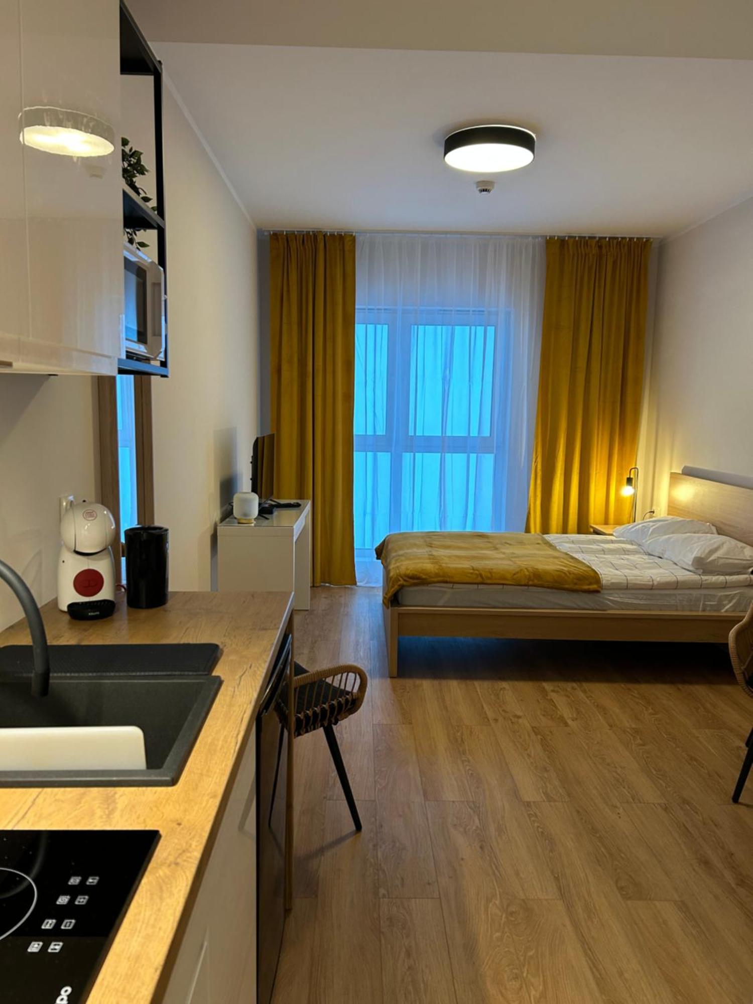 Apartamenty Pl. Wolnosci 6 Poznan Bagian luar foto
