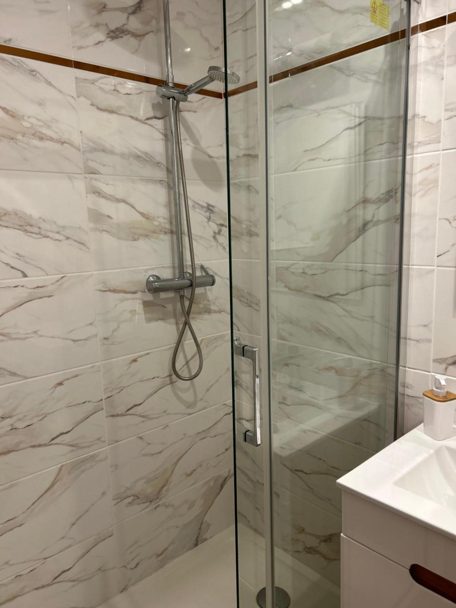 Apartamenty Pl. Wolnosci 6 Poznan Bagian luar foto